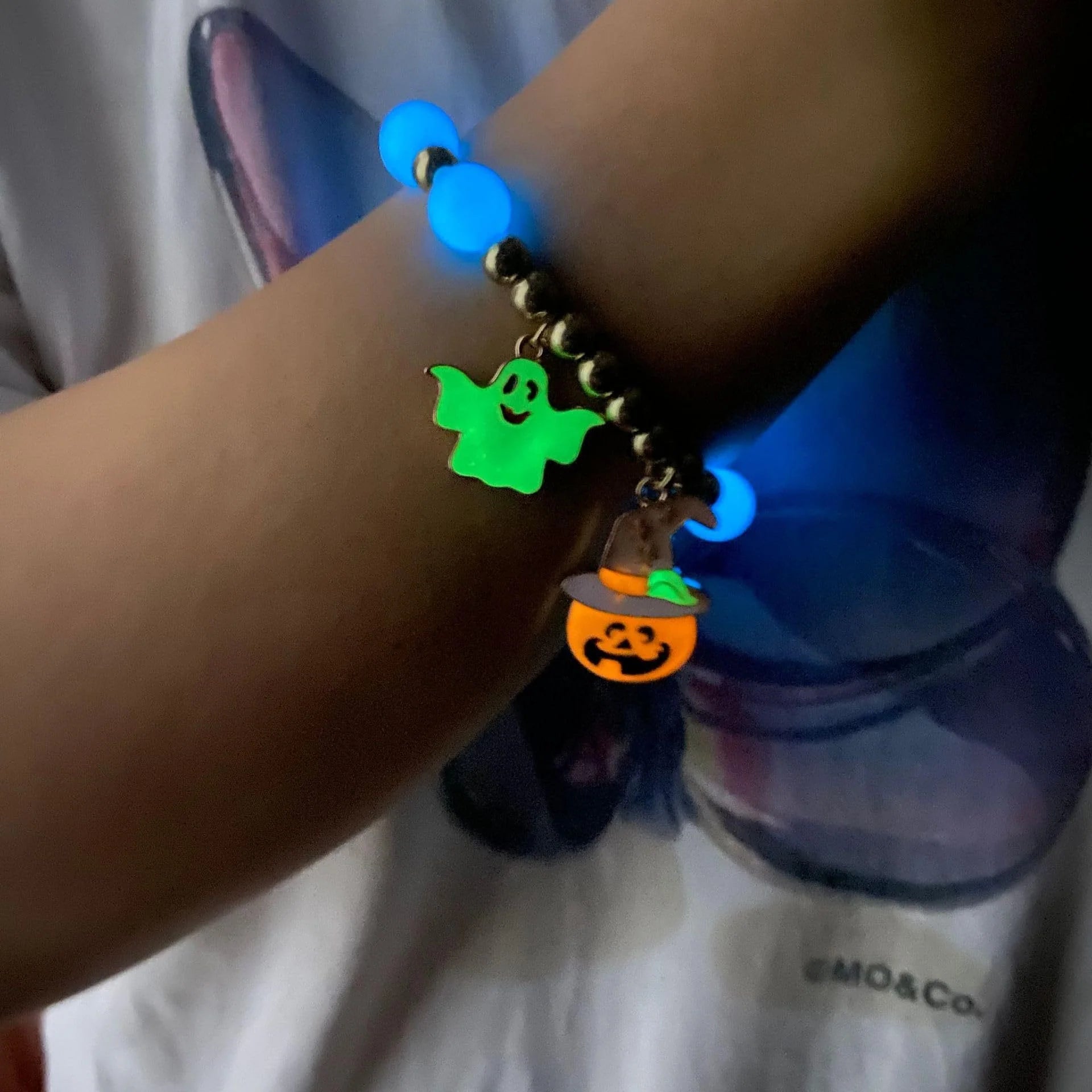 “Halloween Vintage Bracelet – Pumpkin, Witch Hat, & Gothic Beads for Women’S Party Wear”