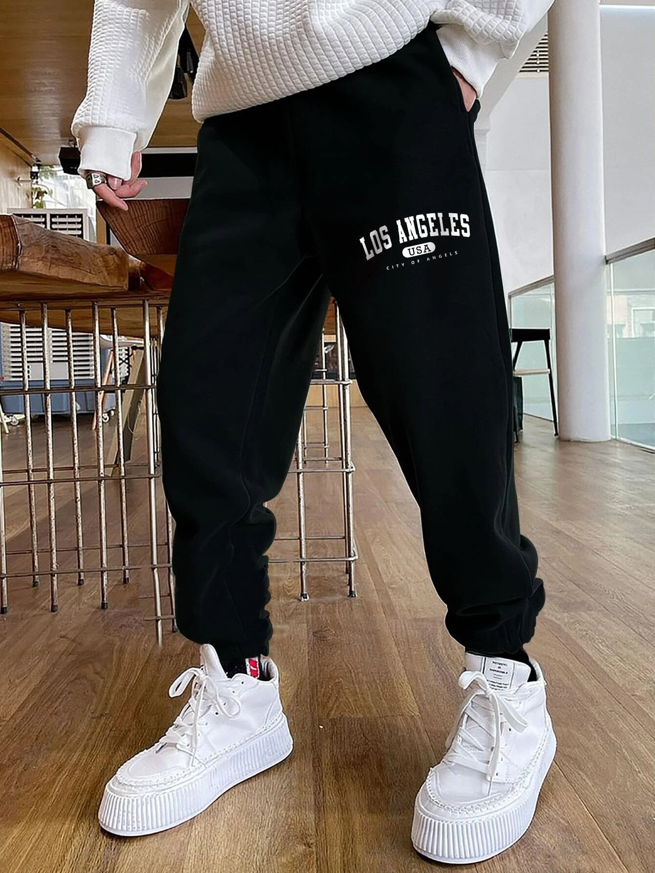 Manfinity Sporsity Men'S Loose Fit Los Angeles Letter Printed Sweatpants with Drawstring Waist, Going Out Long Casual Preppy Sweatpants, for Husband, Boyfriend Gifts